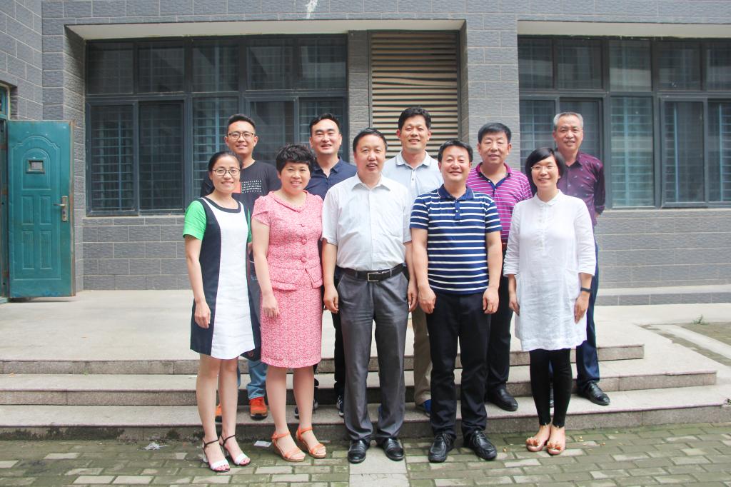 家禽生产学教学团队